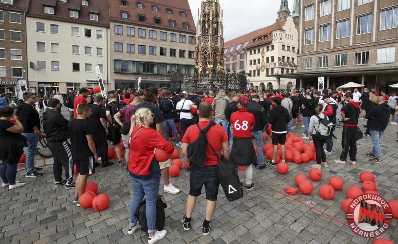 20210911 Flashmob für Max-Morlock-Stadion