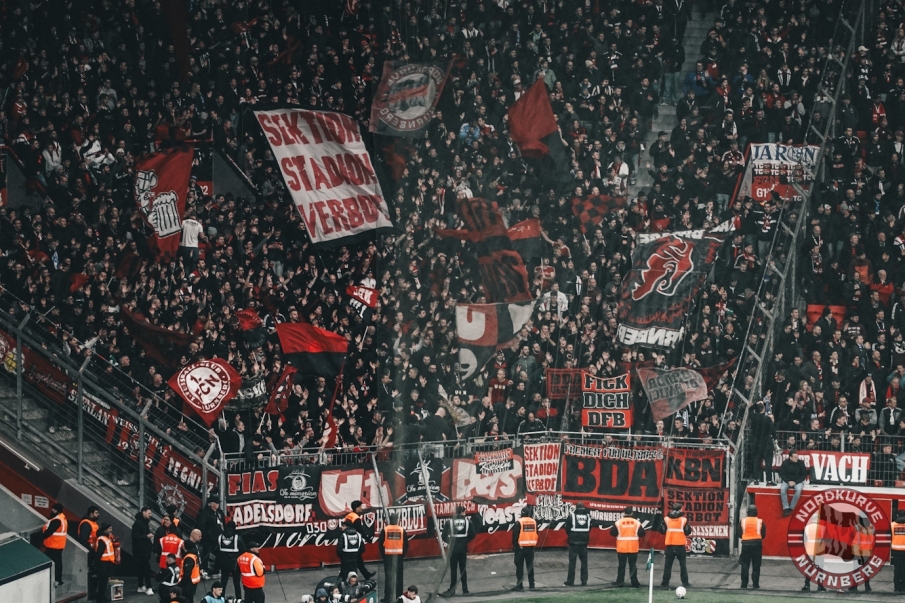 Bayer-Leverkusen-FCN-17