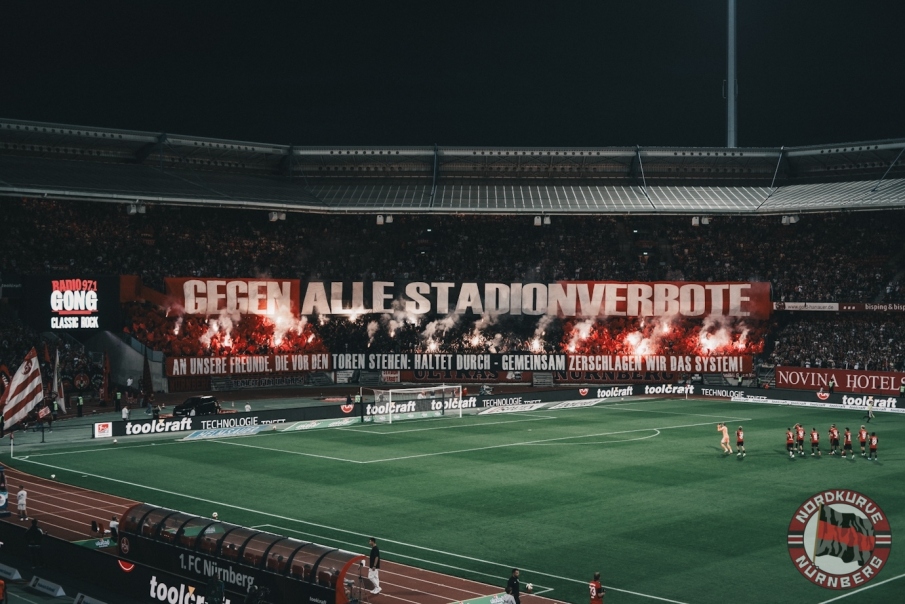 FCN-DSC-09