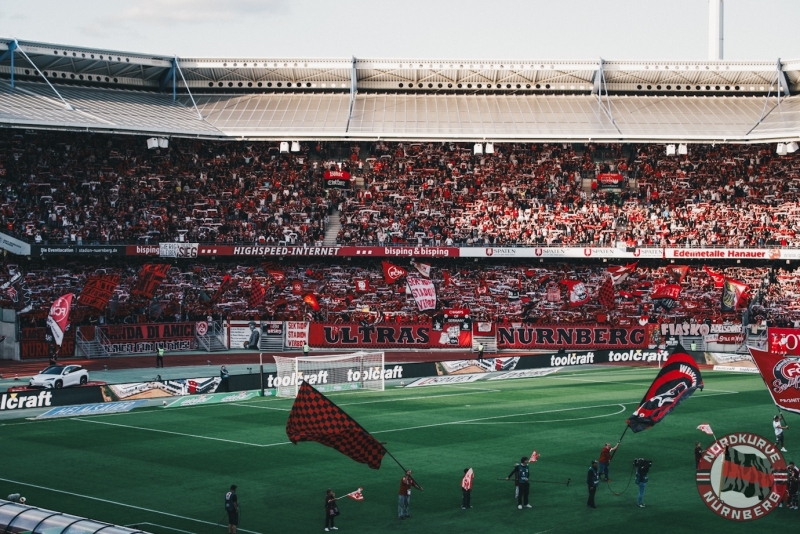 FCN-Hannover-96-01