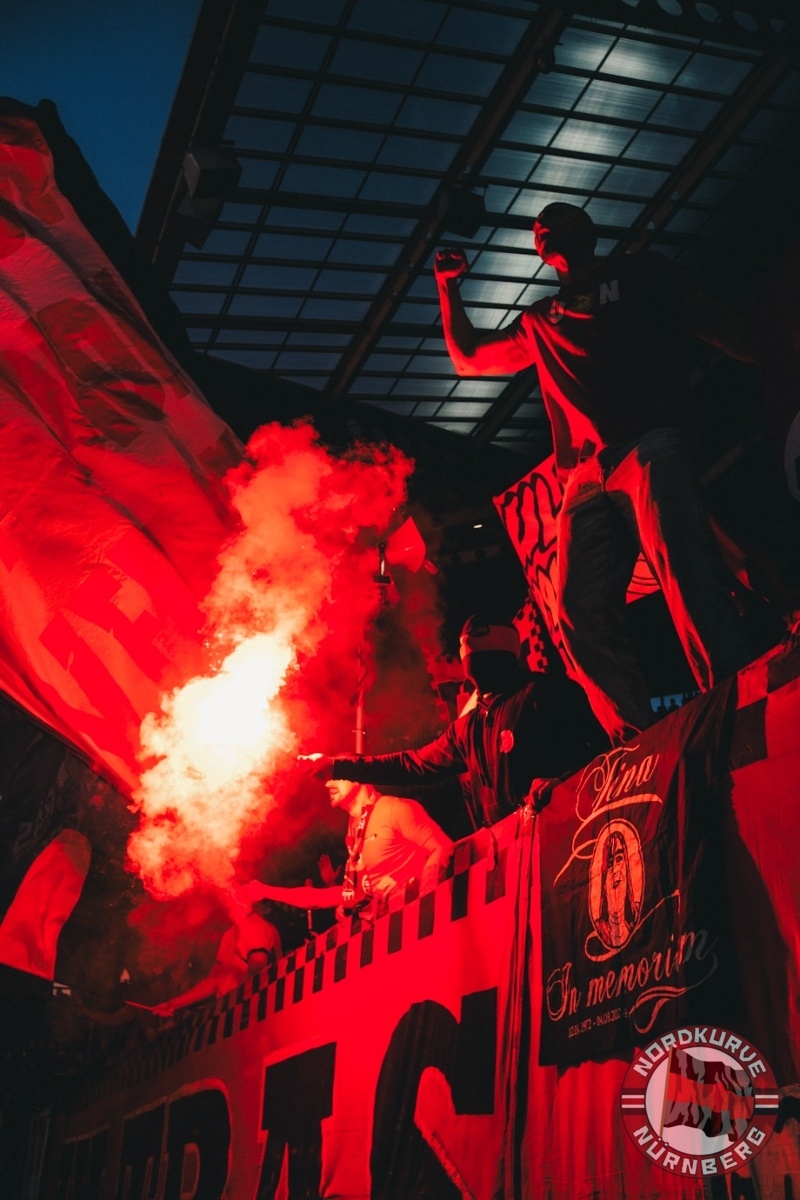 FCN-Hannover-96-18
